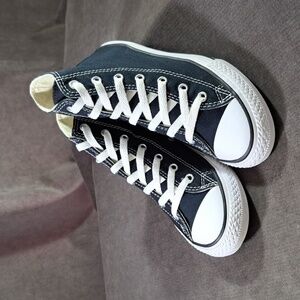 Converse Chuck Taylor All Star Classic Black High Top Lace Sneakers VG US J3 W5